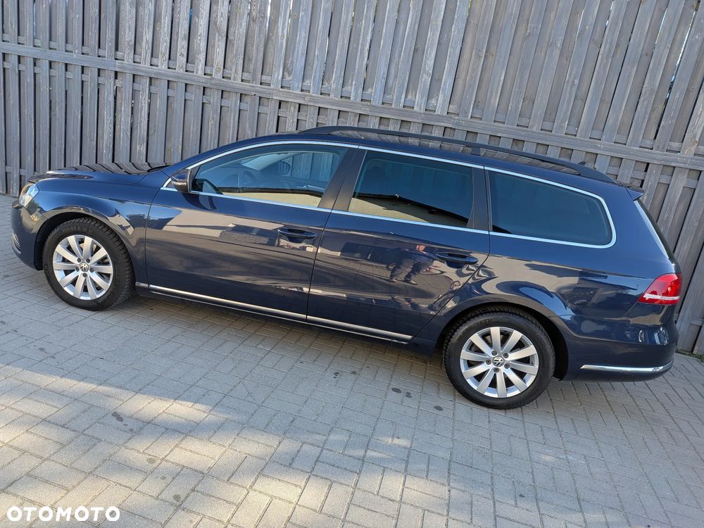 Volkswagen Passat - 9