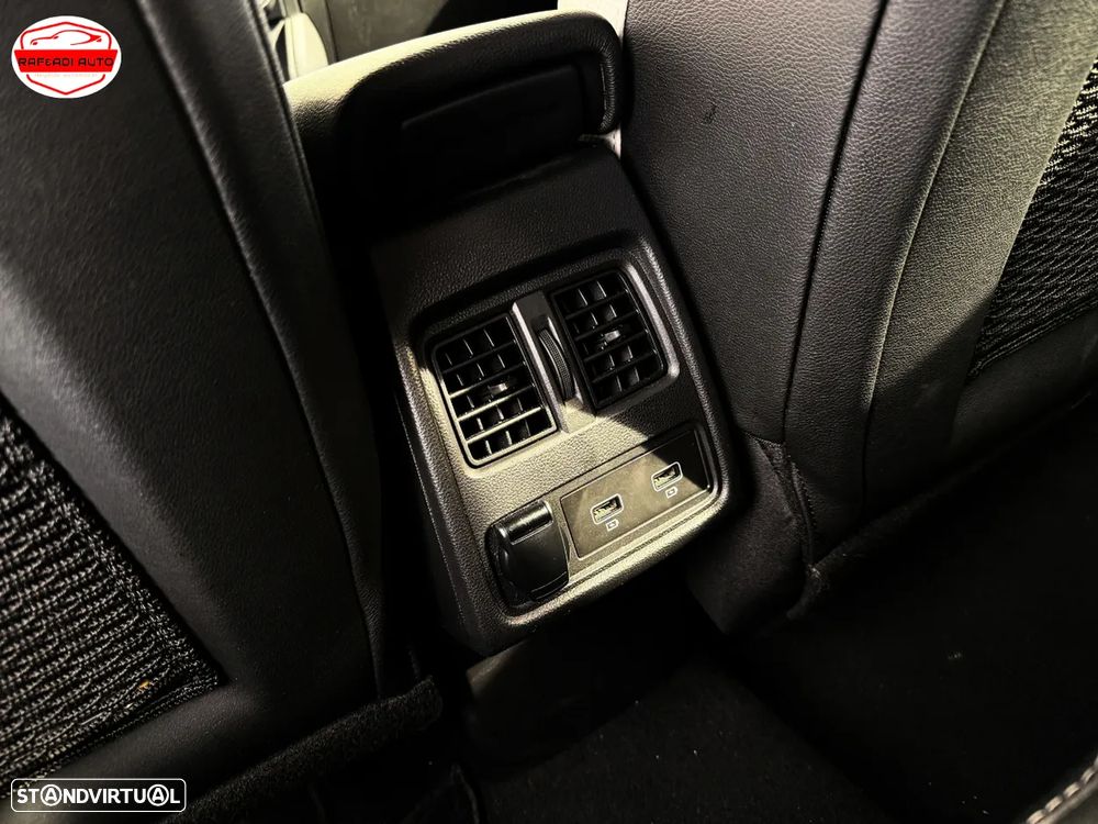 Renault Captur 1.0 TCe Exclusive - 18