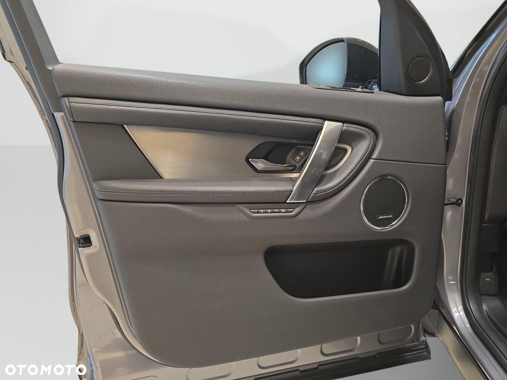 Land Rover Discovery Sport - 15