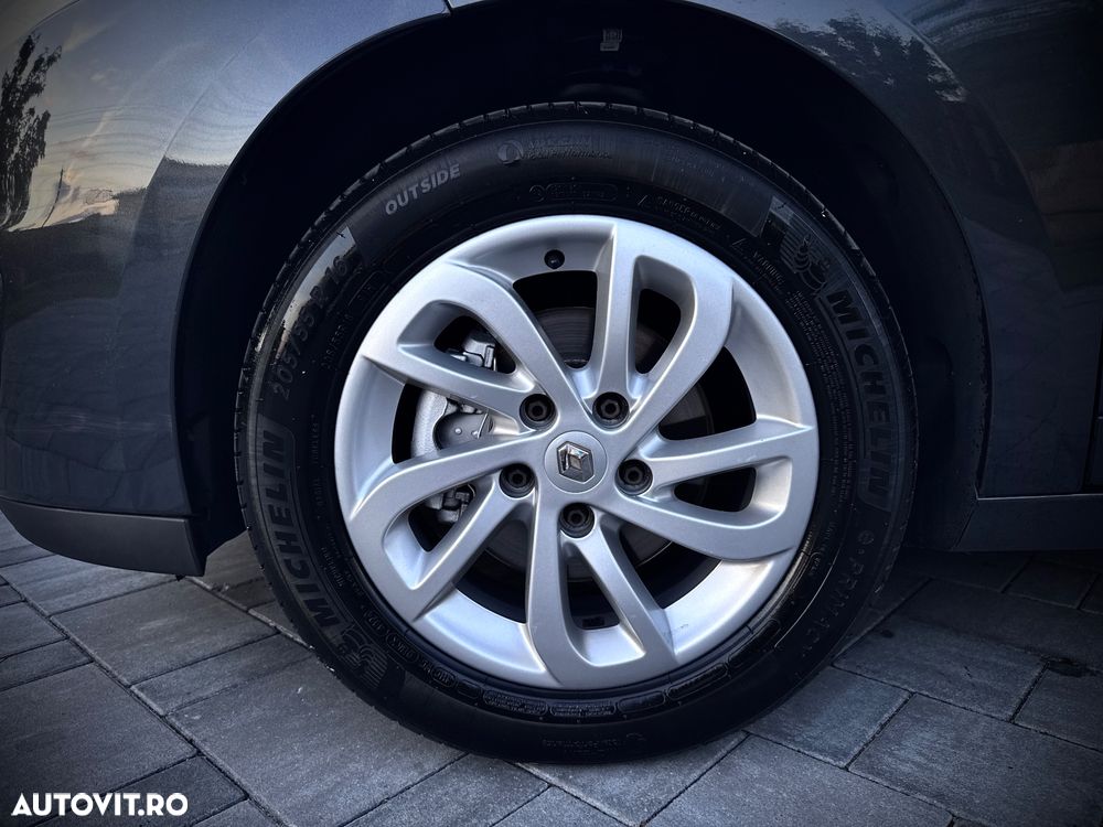 Renault Megane ENERGY dCi 110 Start & Stop LIMITED - 26