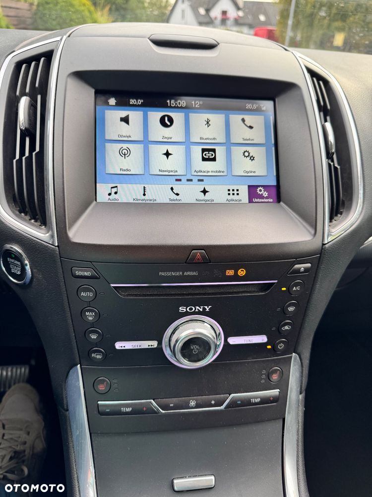 Ford S-Max - 12