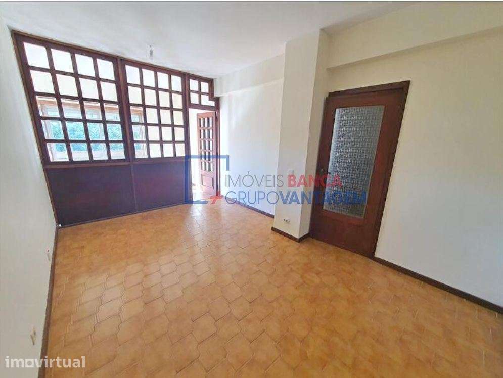 Apartamento, para venda, Vila Nova de Gaia - Santa Marinha - Grande imagem: 2/19