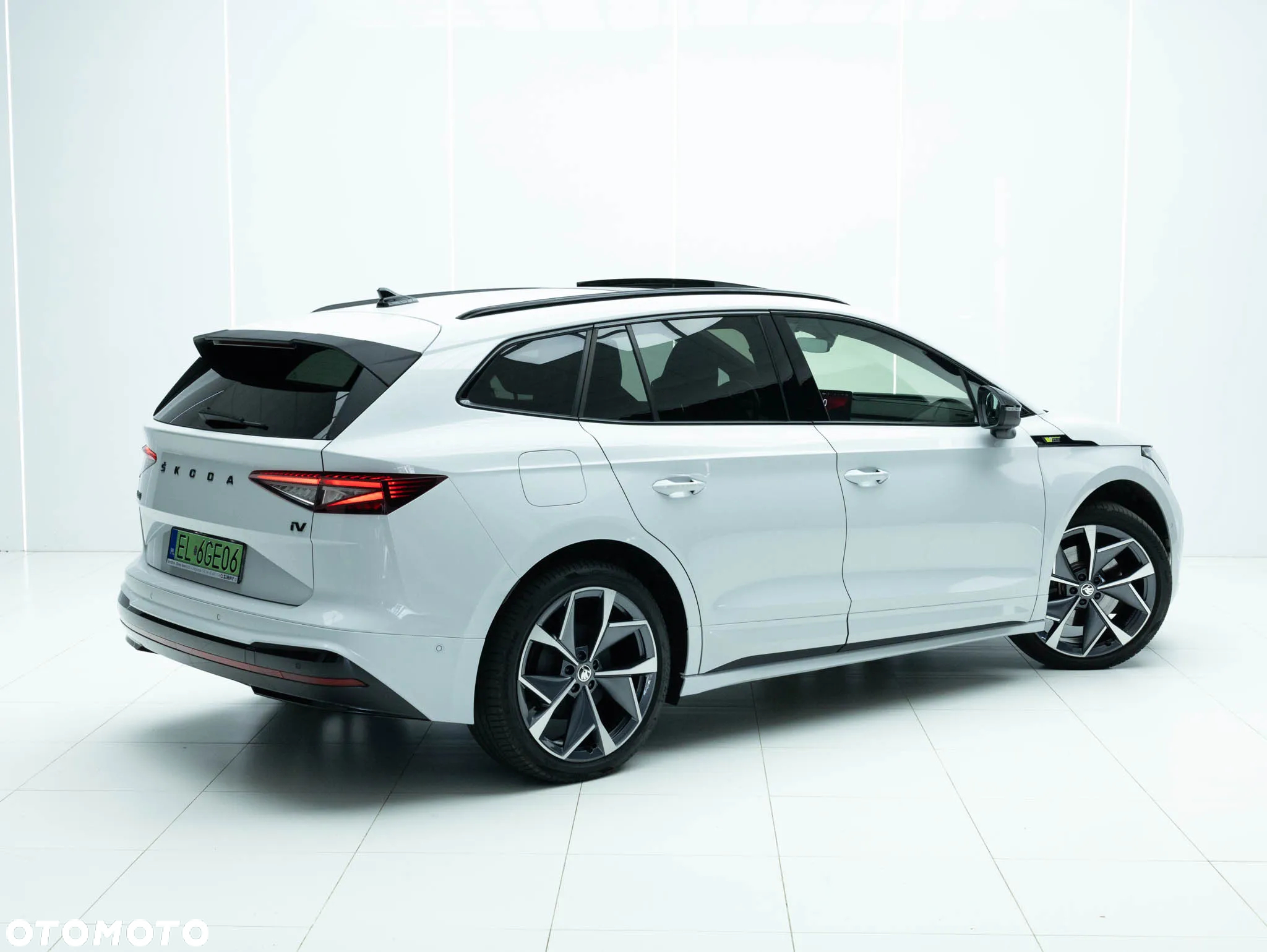 Skoda Enyaq RS 82kWh Maxx - 11