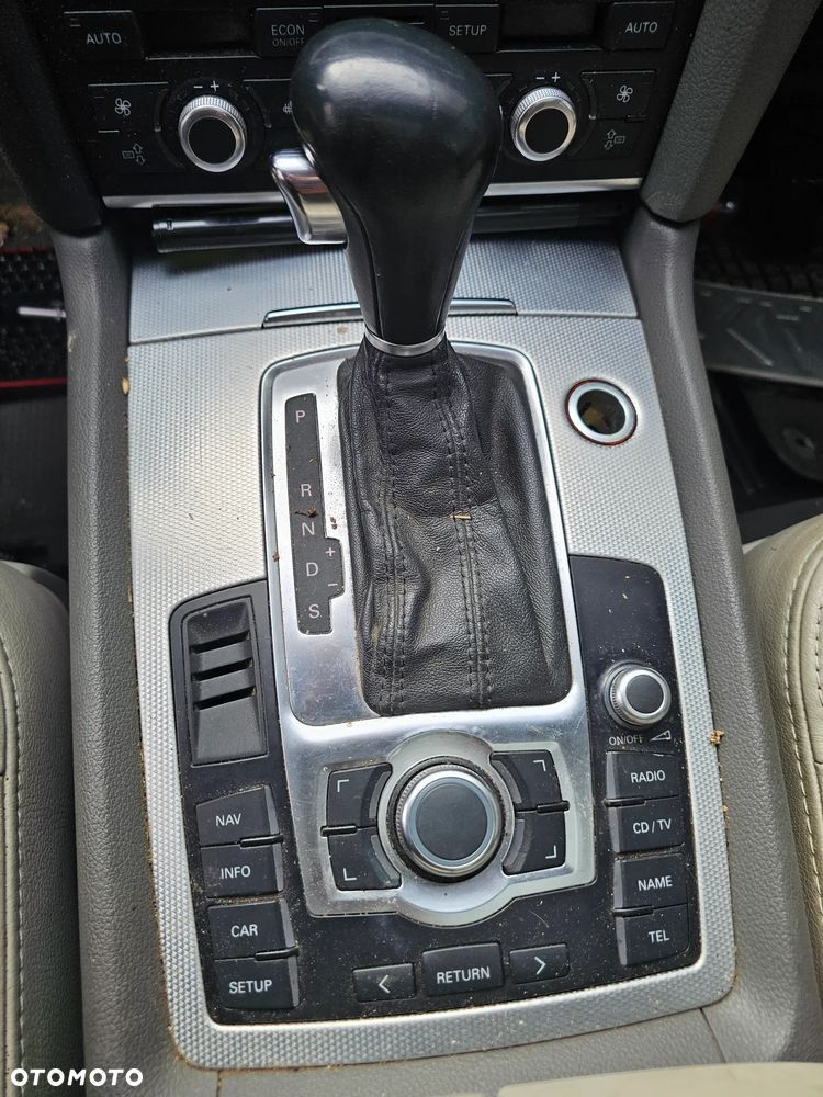 Audi Q7 3.0 TDI DPF quattro tiptronic - 15