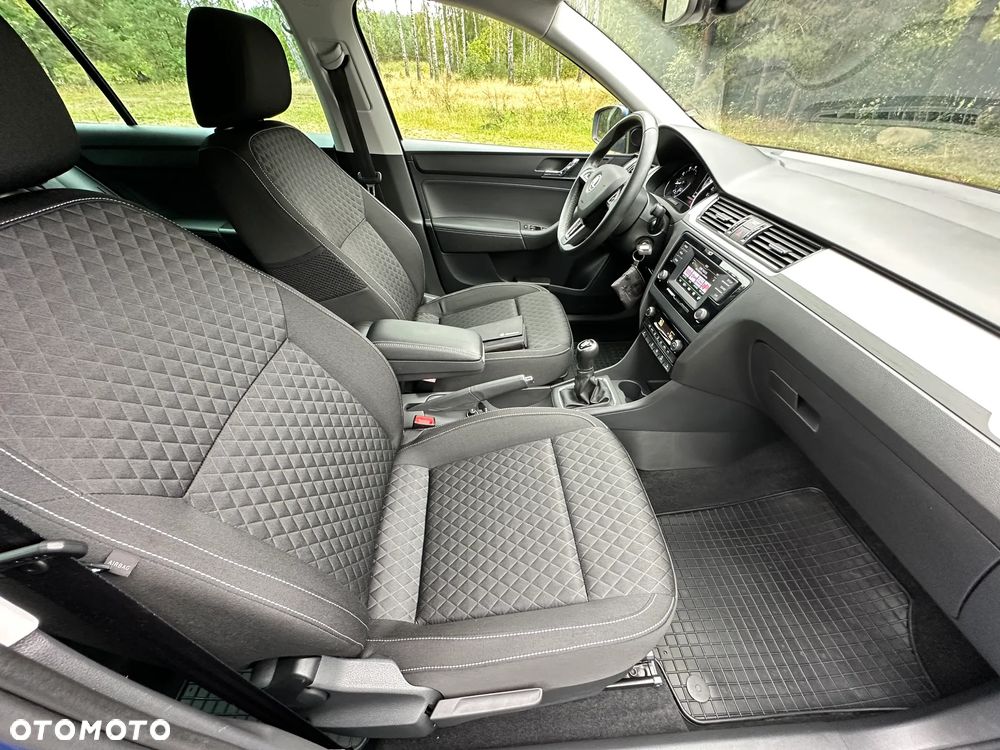 Skoda RAPID 1.2 TSI (Green tec) Active - 26