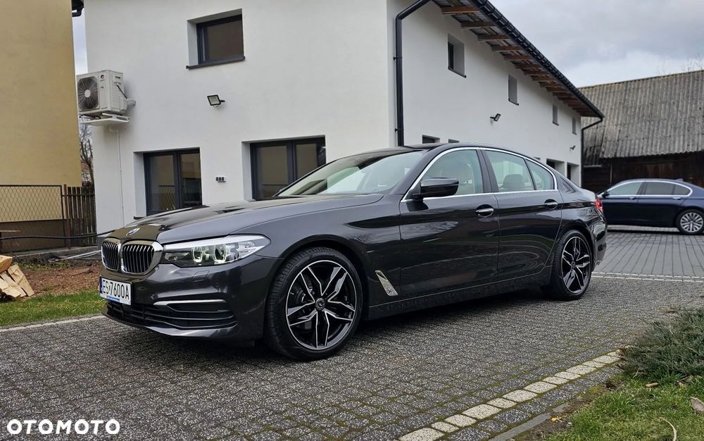 BMW Seria 5 520d Efficient Dynamics Edition - 4