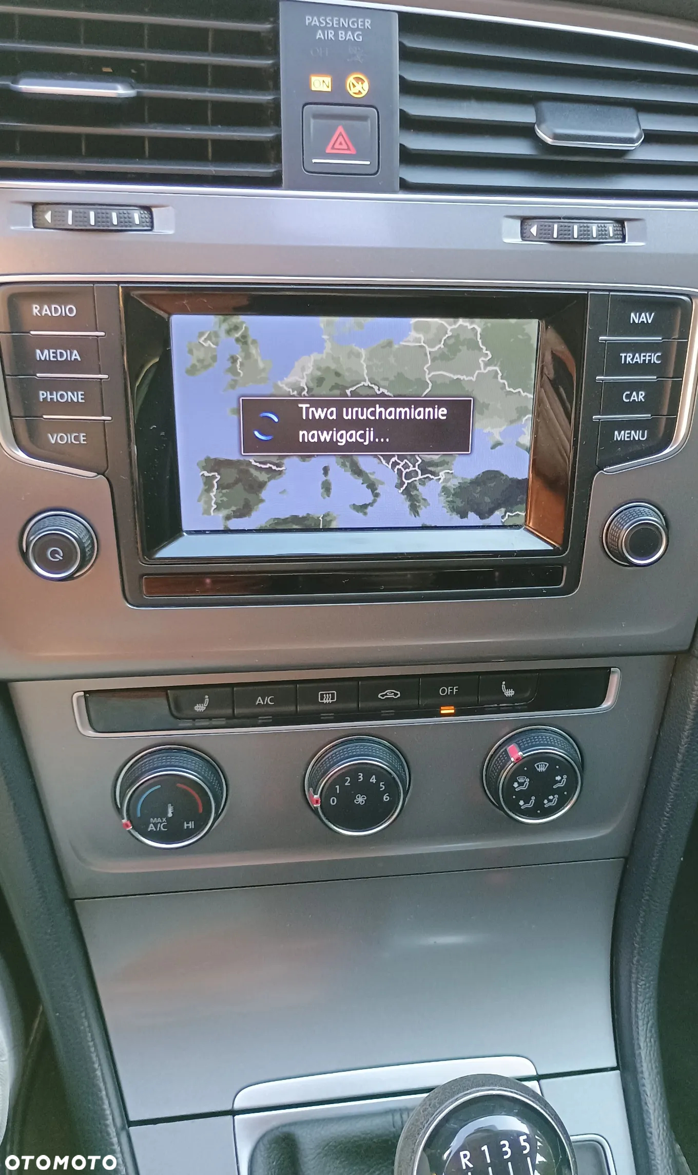 Volkswagen Golf VII 1.6 TDI BMT Comfortline - 14
