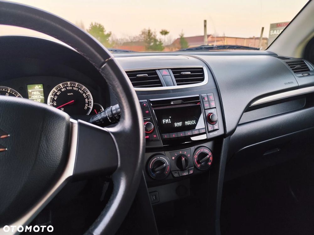 Suzuki Swift 1.2 X-ITE - 19