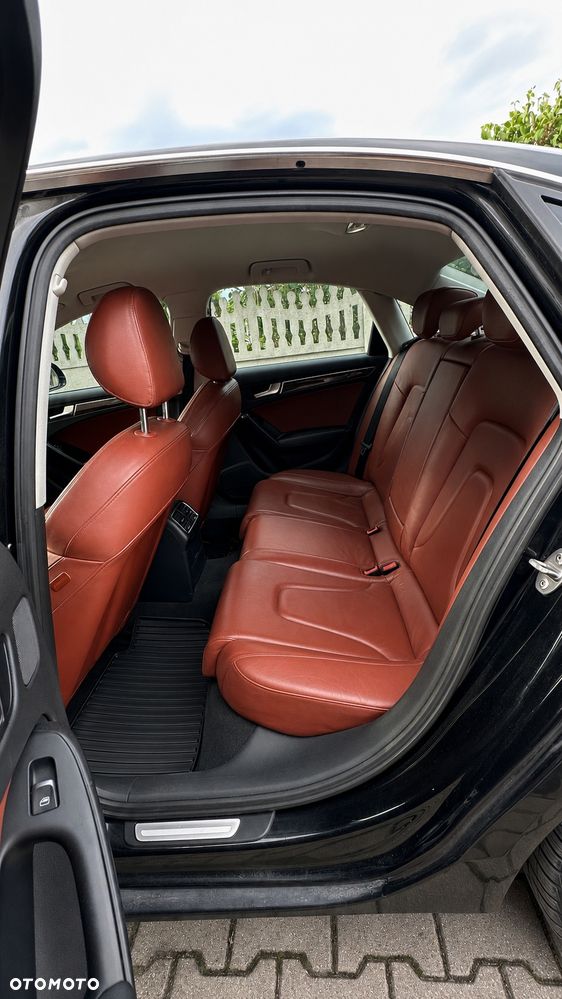 Audi A4 Limousine - 2