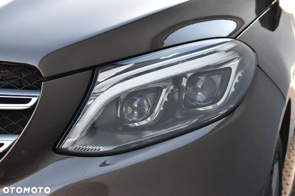 Mercedes-Benz GLE - 9