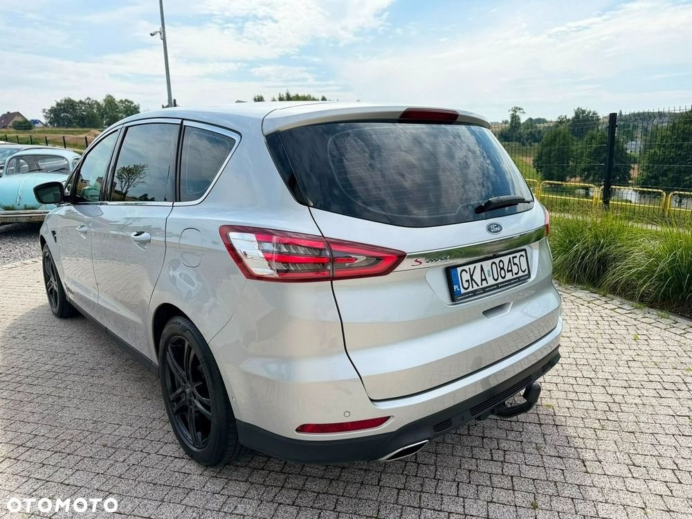 Ford S-Max - 4