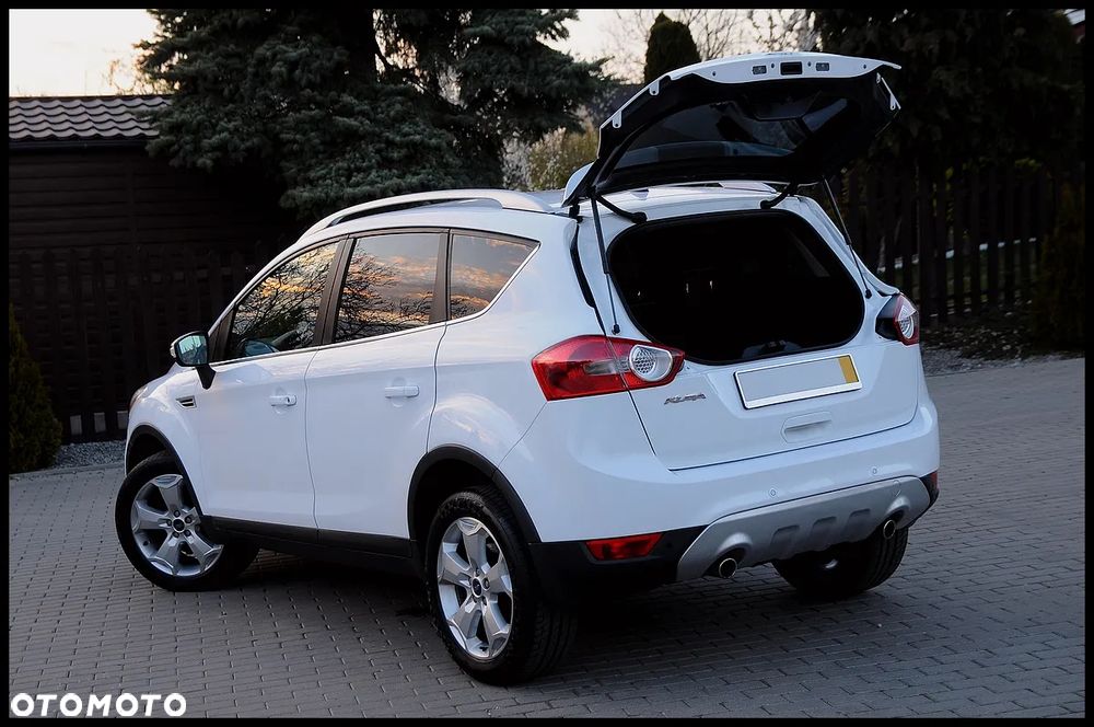 Ford Kuga 2.0 TDCi Titanium - 25
