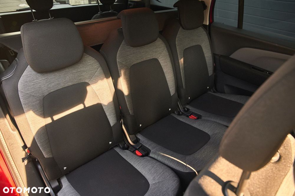 Citroën C4 Grand Picasso - 19