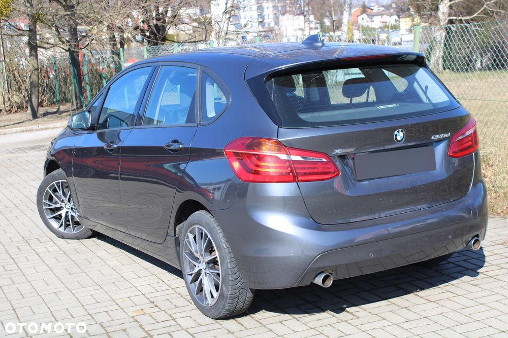 BMW Seria 2 220d Active Tourer xDrive Sport-Aut Sport Line - 8