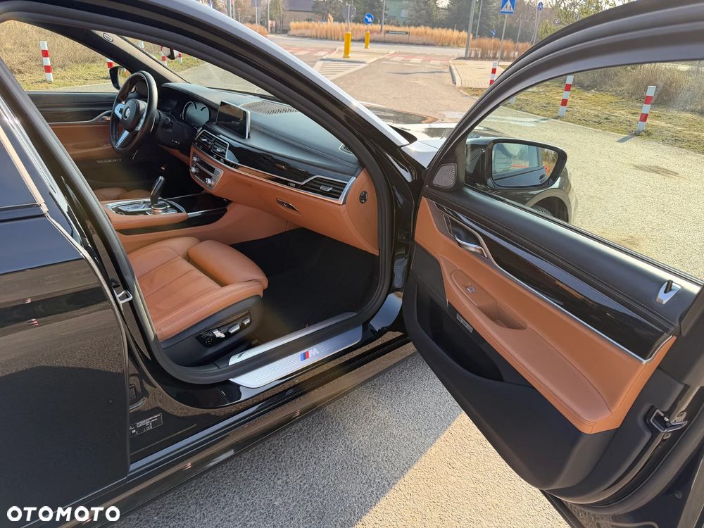 BMW Seria 7 740e iPerformance - 18