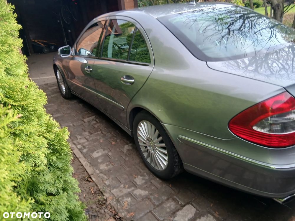 Mercedes-Benz Klasa E 280 CDI 4-Matic Elegance - 2