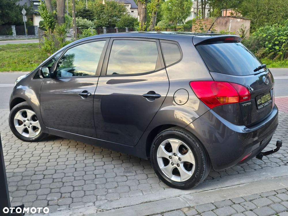 Kia Venga 1.6 CVVT Fifa World Cup Edition - 15