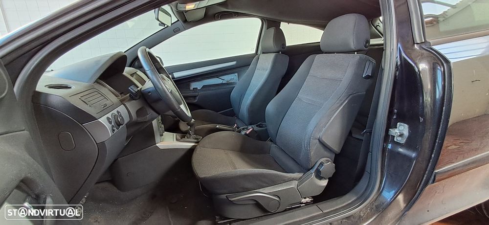 Opel Astra - 11