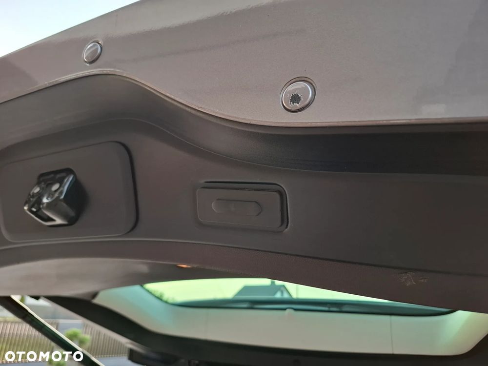 Renault Espace 1.6 TCE Initiale Paris EDC 7os - 40