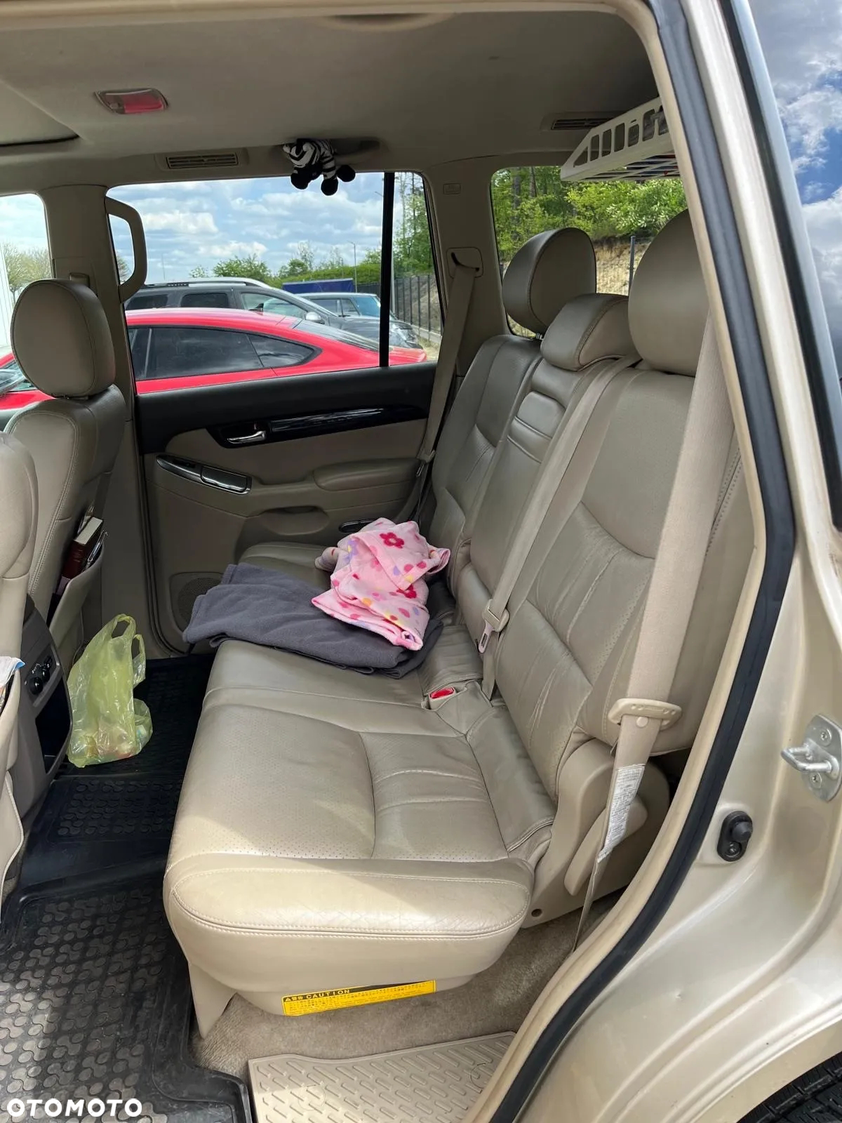 Toyota Land Cruiser - 5