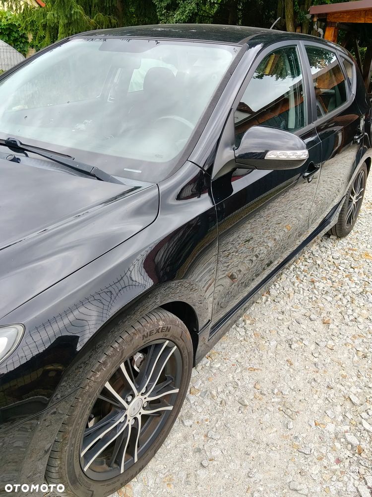 Hyundai i30 1.4 Comfort EU5 - 9