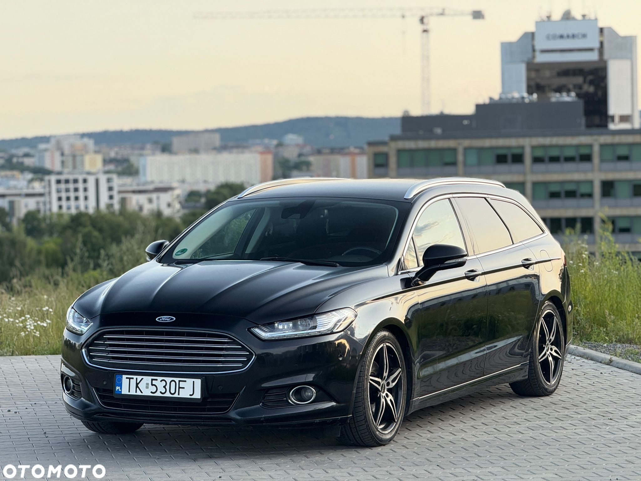 Ford Mondeo 2.0 TDCi Titanium PowerShift - 23