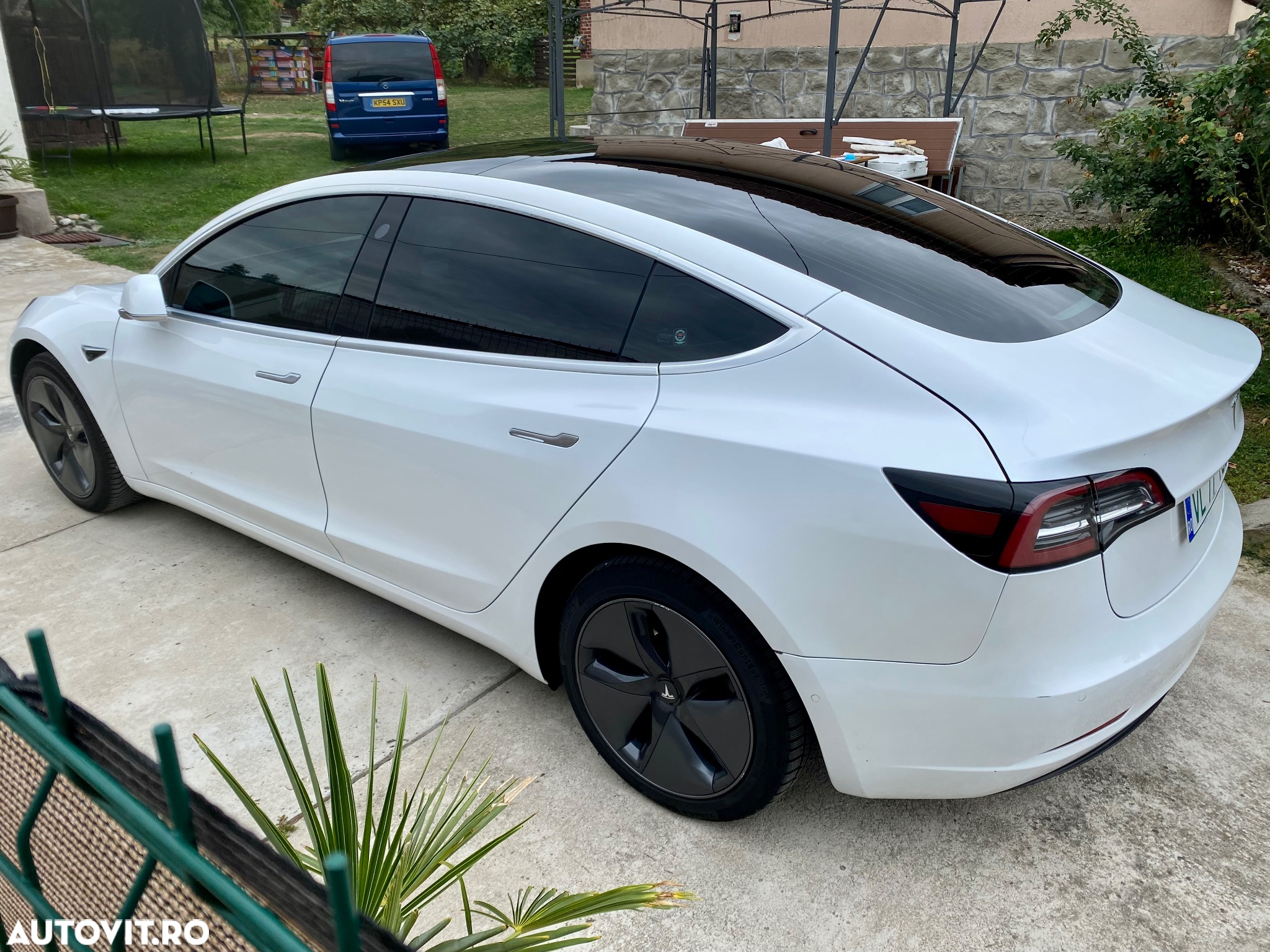 Tesla Model 3 Standard Reichweite Plus Hinterradantrieb - 5