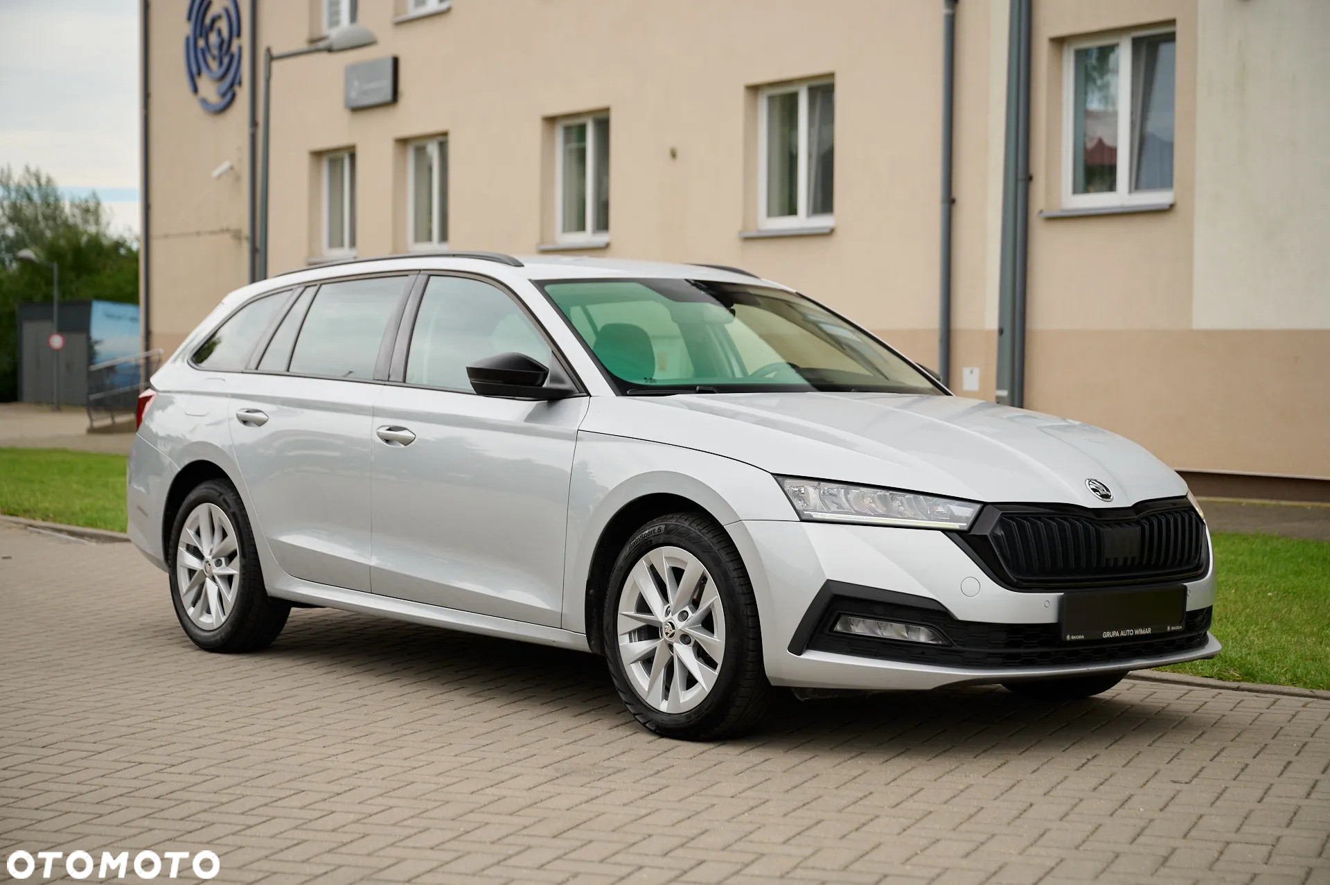 Skoda Octavia 2.0 TDI Ambition DSG - 18