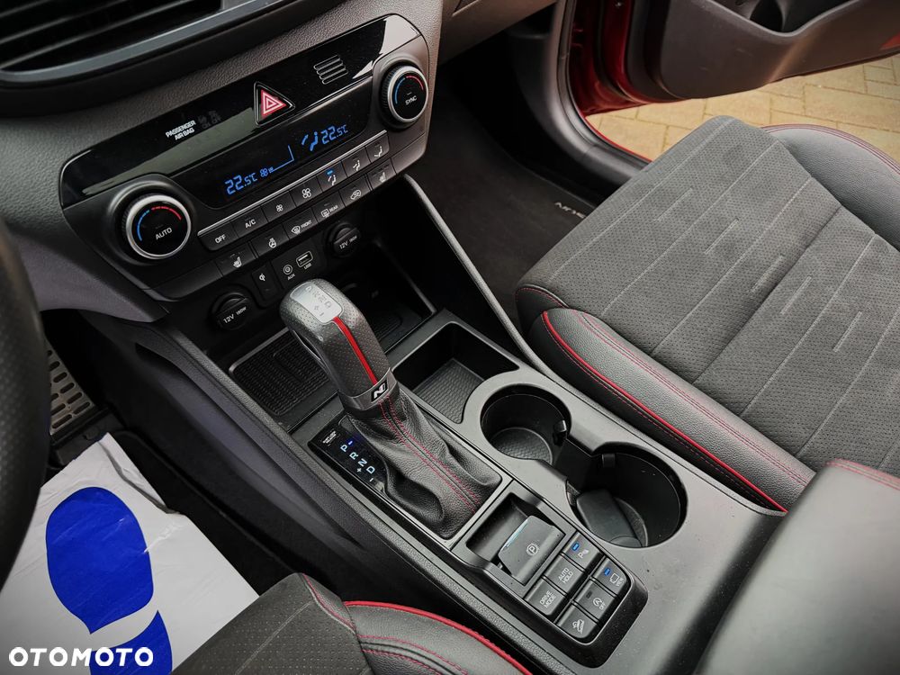 Hyundai Tucson 1.6 CRDi 48V-Hybrid 2WD DCT N Line - 36