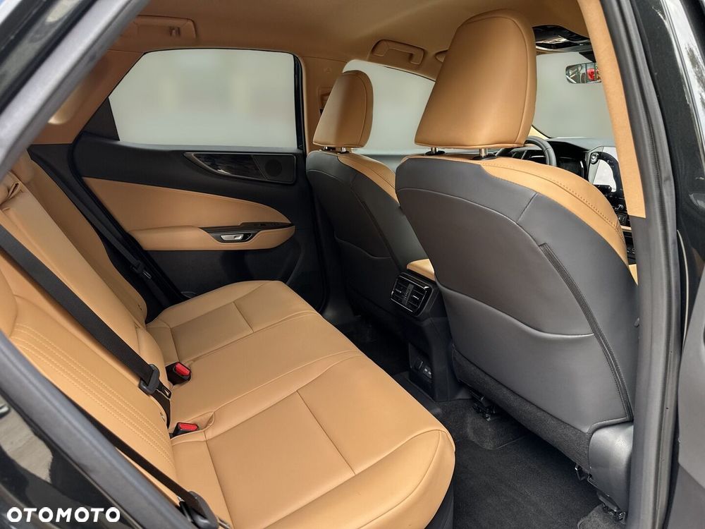 Lexus NX 450h+ Prestige AWD - 11