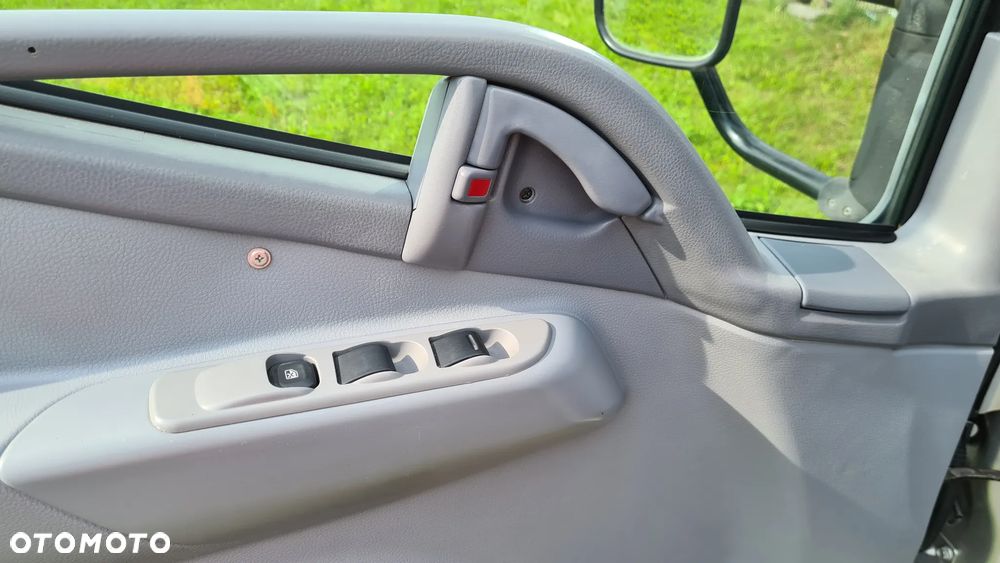 Mitsubishi Canter Fuso - 12