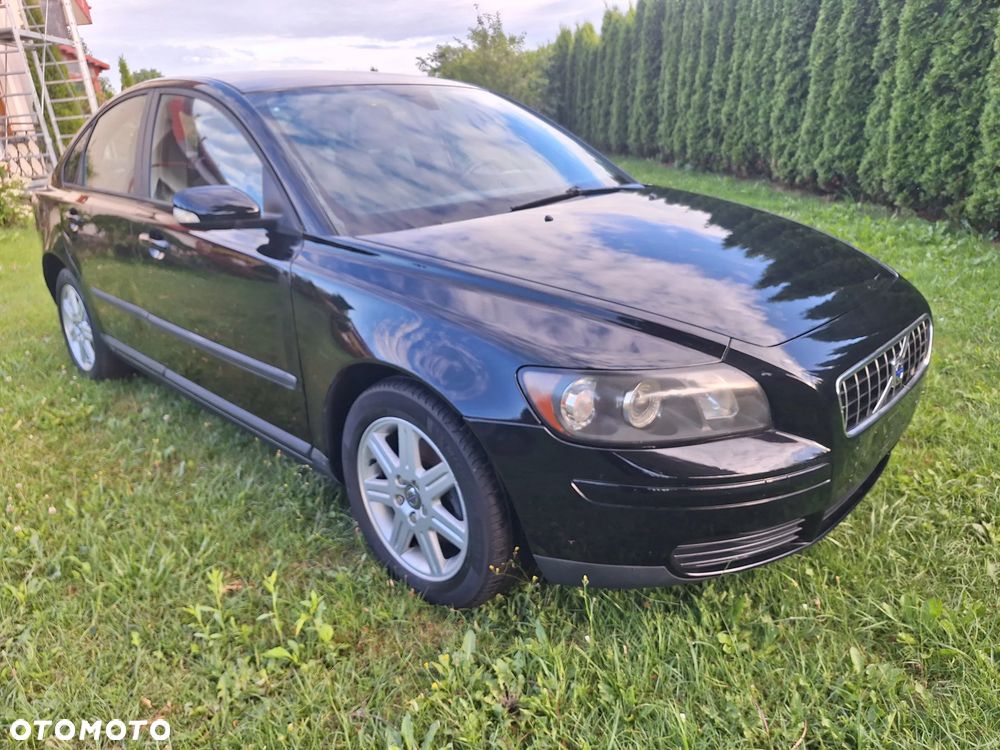 Volvo S40 - 1