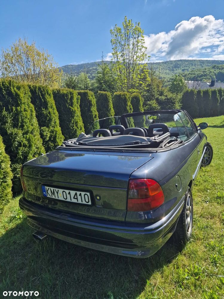 Opel Astra 1.6 - 2