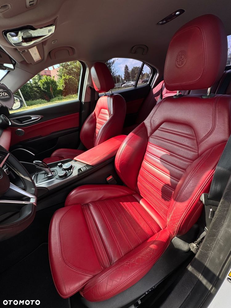 Alfa Romeo Giulia 2.0 Turbo Veloce TI Q4 - 17