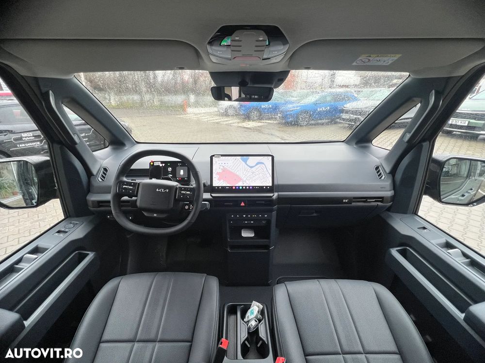 Kia PV5 Passenger - 11