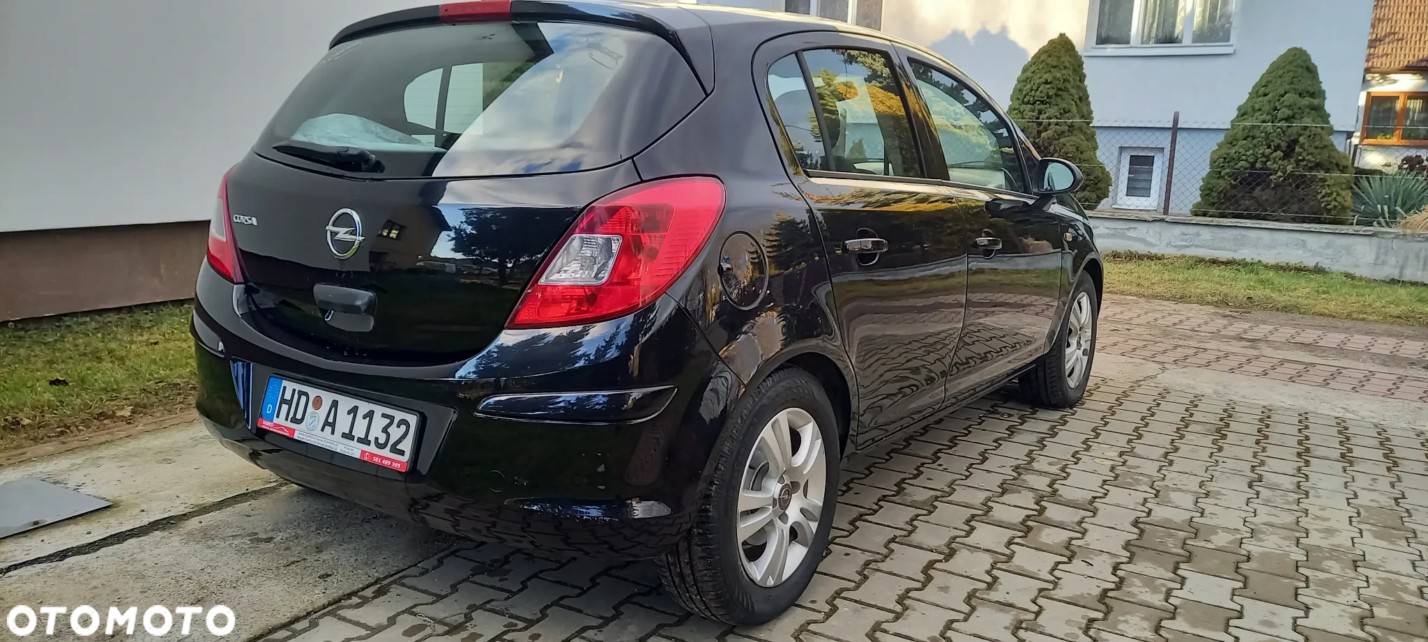 Opel Corsa 1.2 16V Color Edition - 11