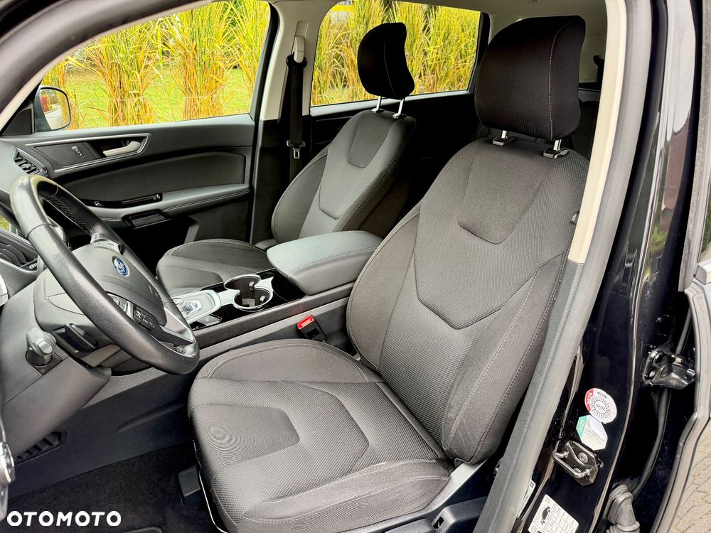 Ford S-Max - 30