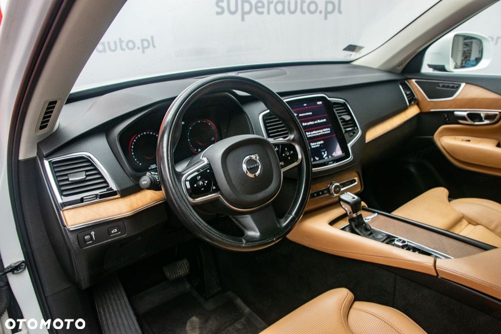 Volvo XC 90 - 15