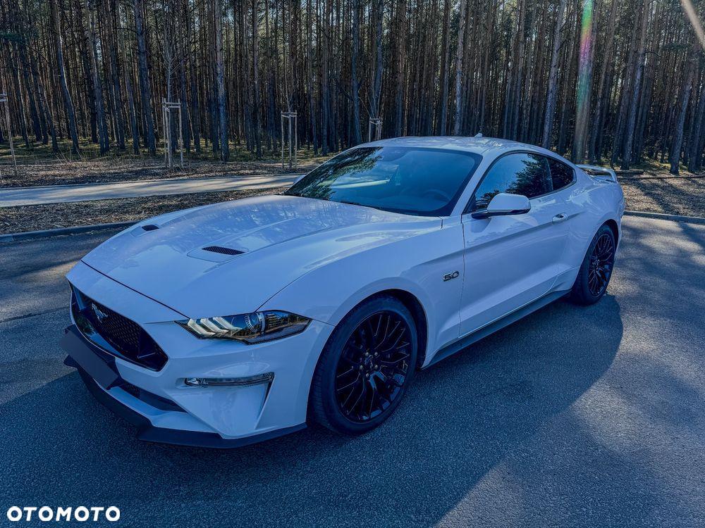Ford Mustang - 2