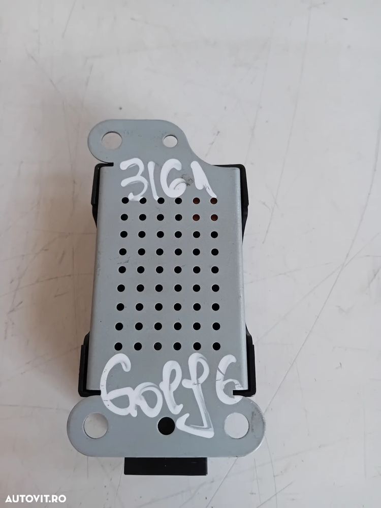 Amplificator Antena Radio Vw Golf 6 VI 2008-2015 Cod 5M0035570B Motor CAY - 6