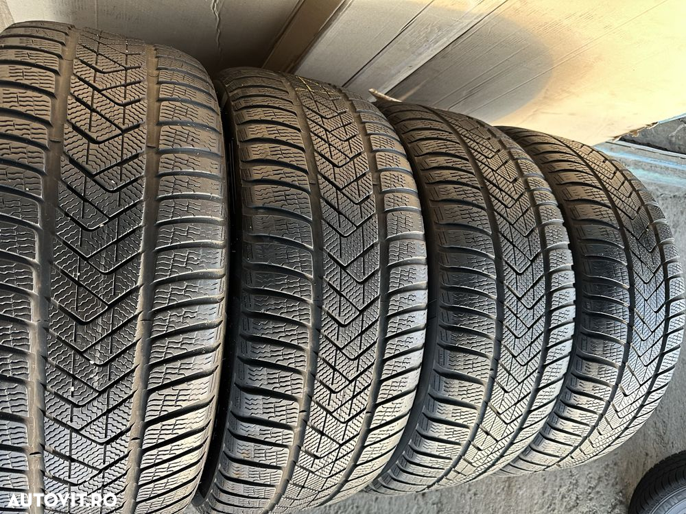 275/45 R20 Pirelli Scorpion Winter RUN FLAT - 2