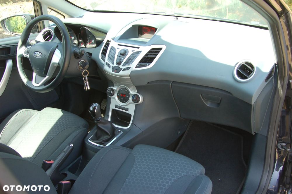 Ford Fiesta 1.4 Sport - 28