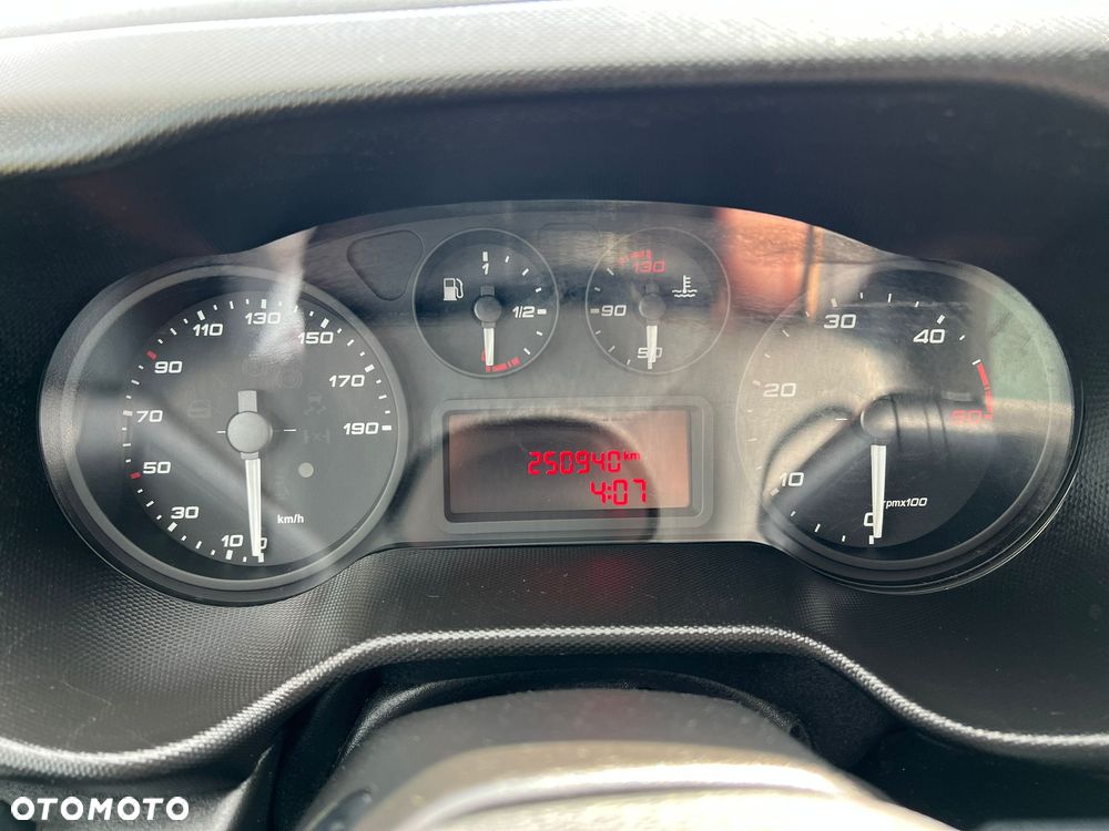 Iveco 35c14 Kontener+Winda - 17