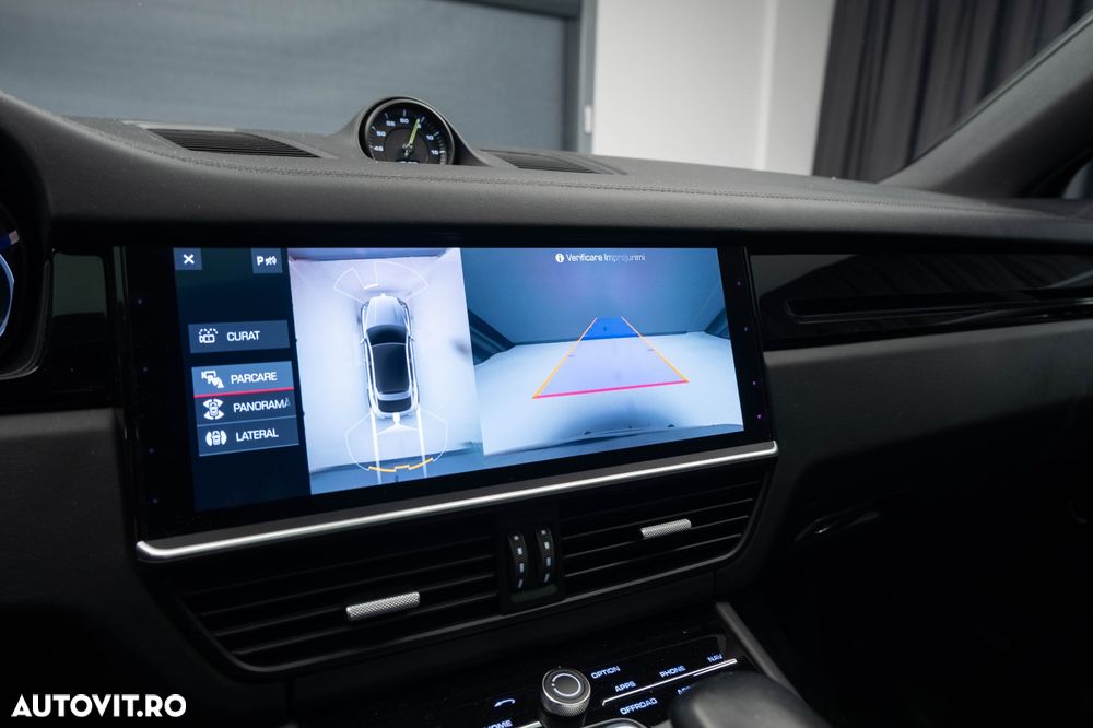 Porsche Cayenne Coupe - 23