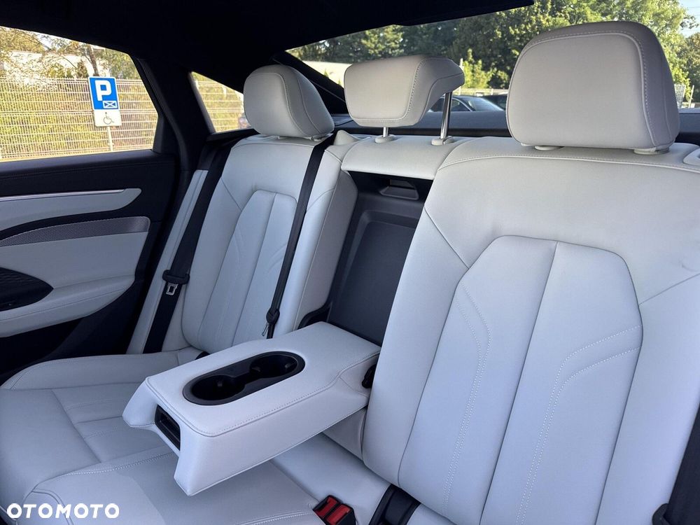Audi A6 - 16