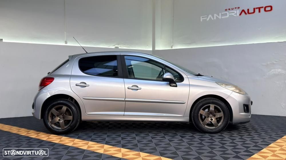 Peugeot 207 1.4 HDi Access - 10
