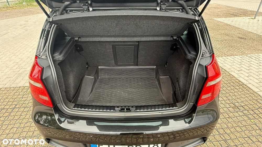 BMW Seria 1 118i Edition Sport - 14