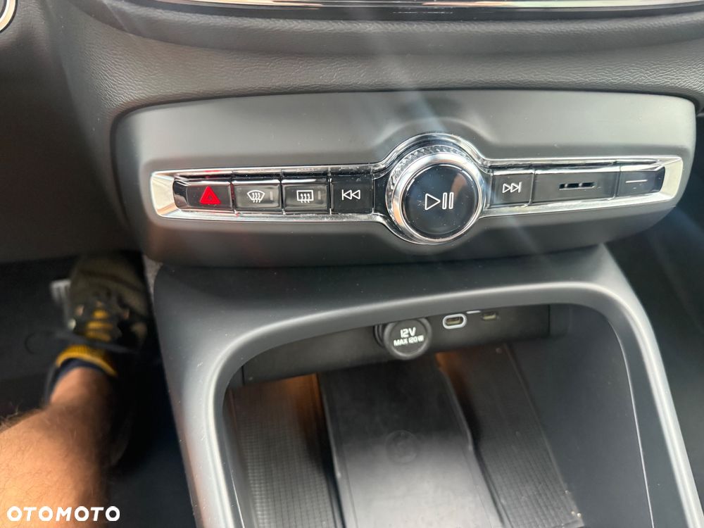 Volvo XC 40 - 27
