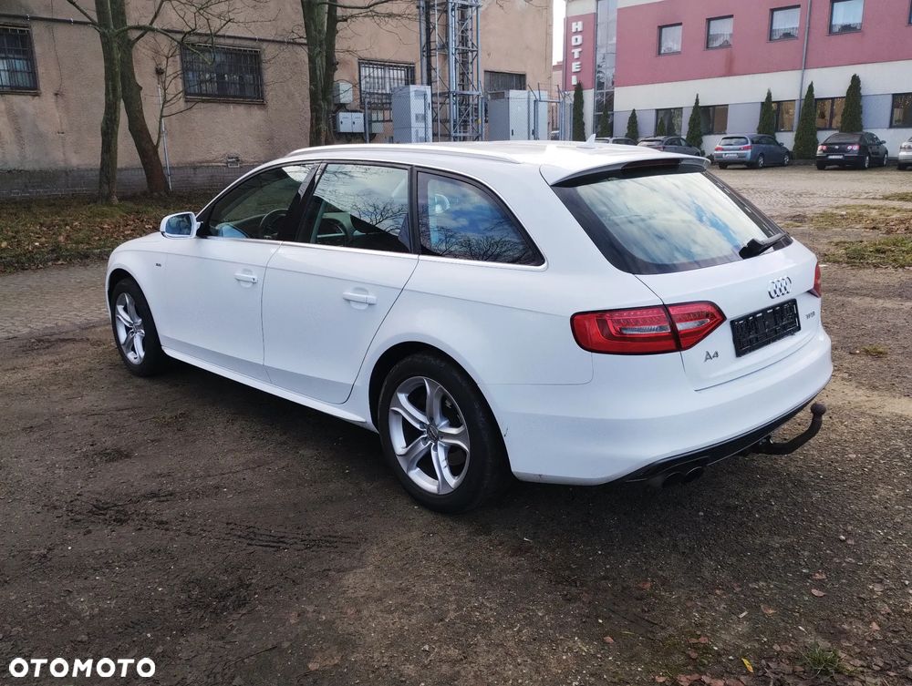 Audi A4 Avant 1.8 TFSI S line Sportpaket - 8