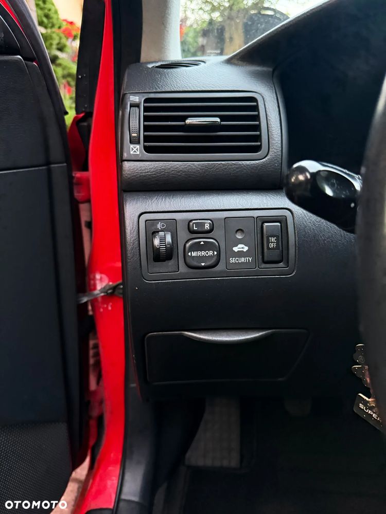 Toyota Corolla 1.6 VVT-i Luna - 12